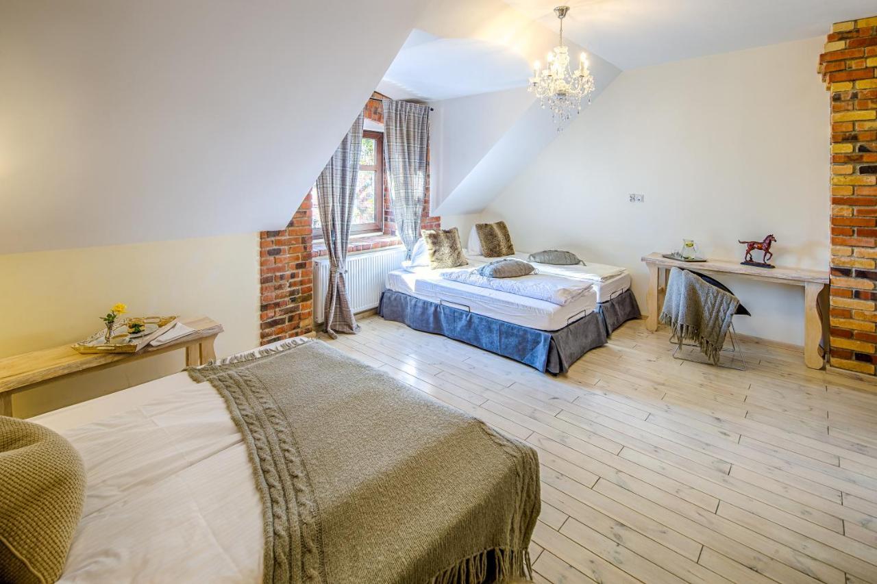 Folwark Bialych Bocianow Guest House Kamionka  Luaran gambar