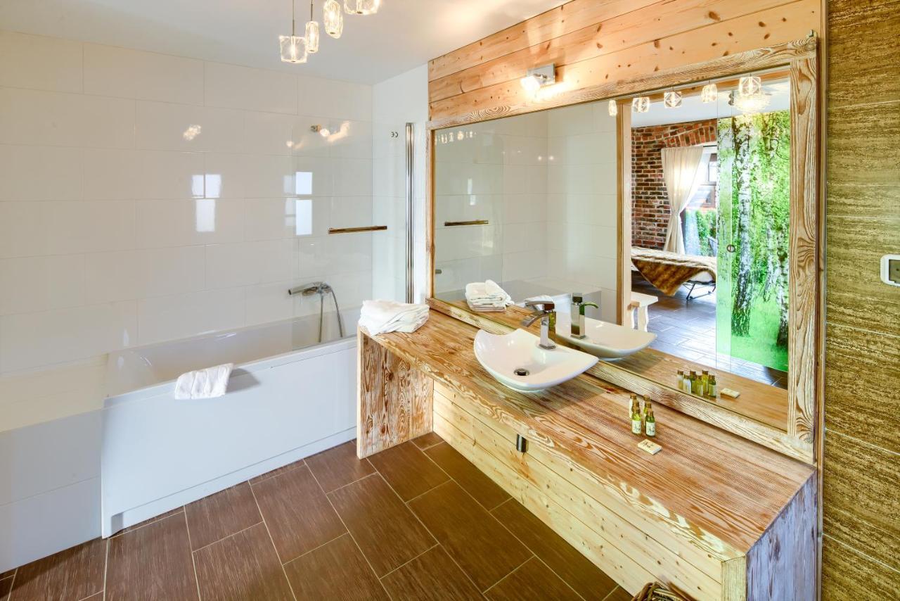 Folwark Bialych Bocianow Guest House Kamionka  Luaran gambar